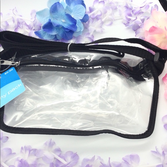 - Conair Fanny pack plastic material . New - Picture 2 of 4